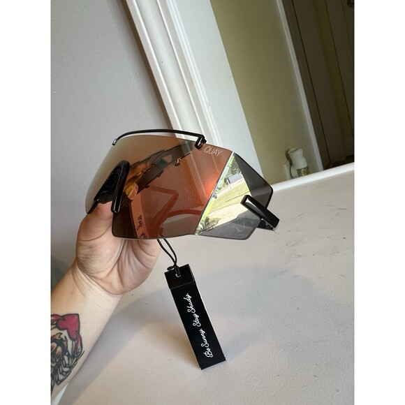 NWT Quay X Lizzo Collab Transcend Sunglasses main image 4